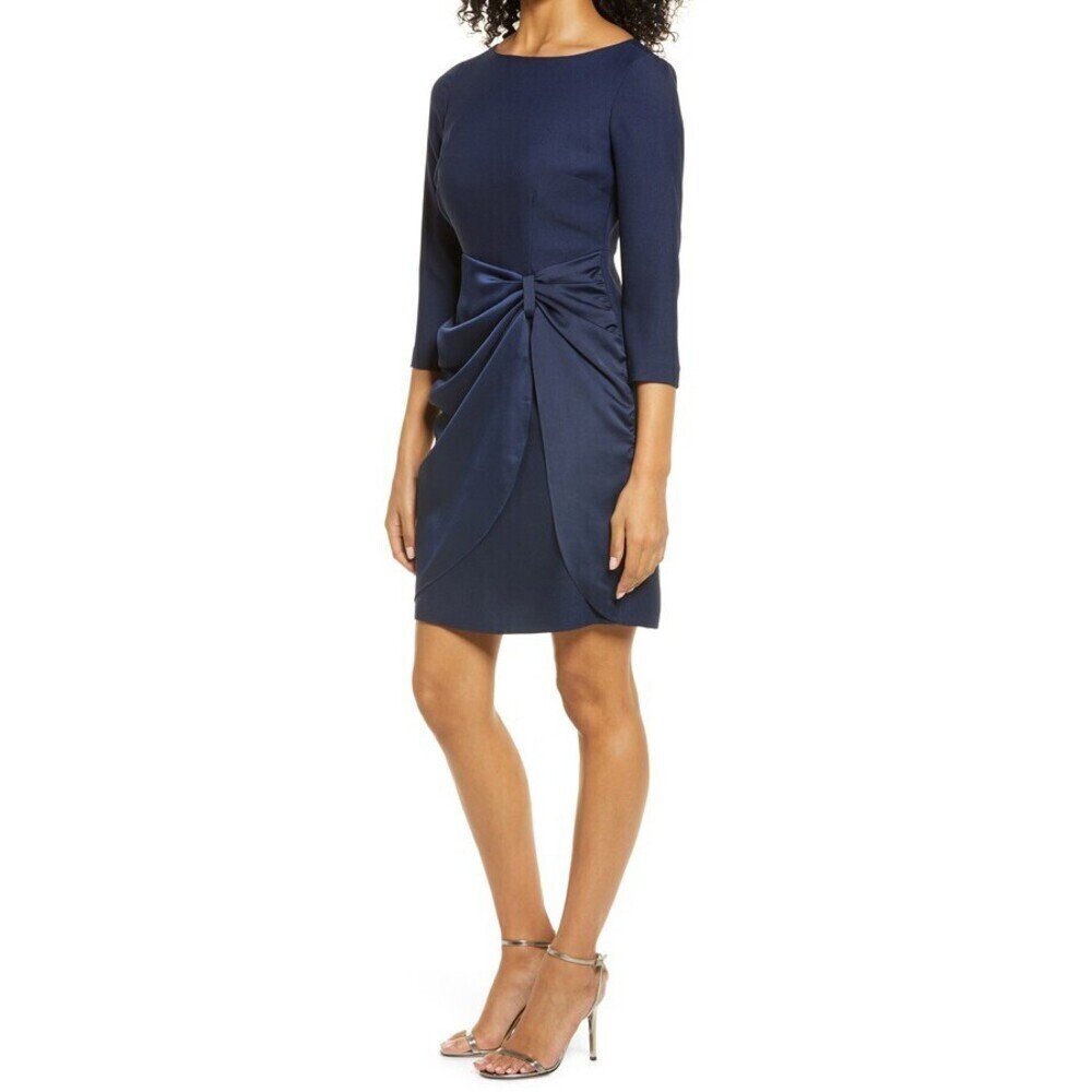 Eliza J Women's Gathered Cocktail Dress Navy Size 4 $190 fits smaller